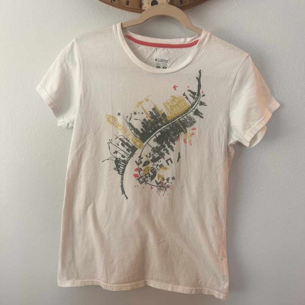 Columbia White Kids' T-Shirt with Urban Graphic